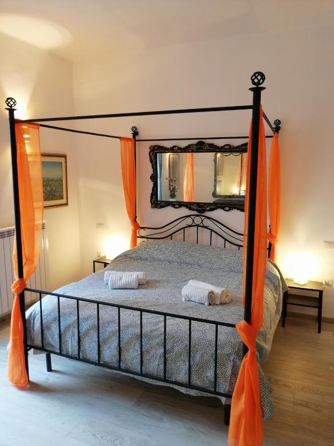 Ferienwohnung Love Mirrors And Flowers - Affitti Brevi Italia Bari Exterior foto